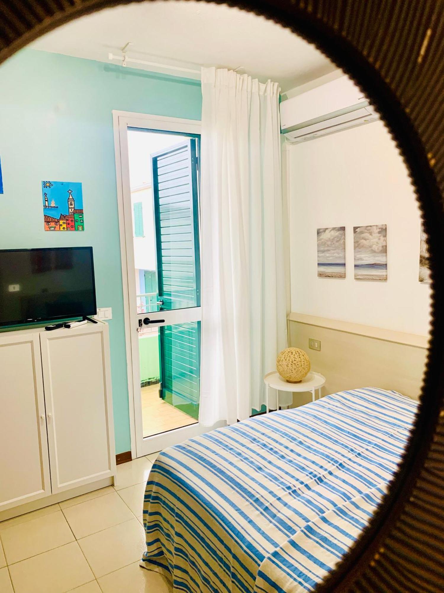 Apartment Caorle De Lux Swimming Pool, Parking, Garden Buitenkant foto