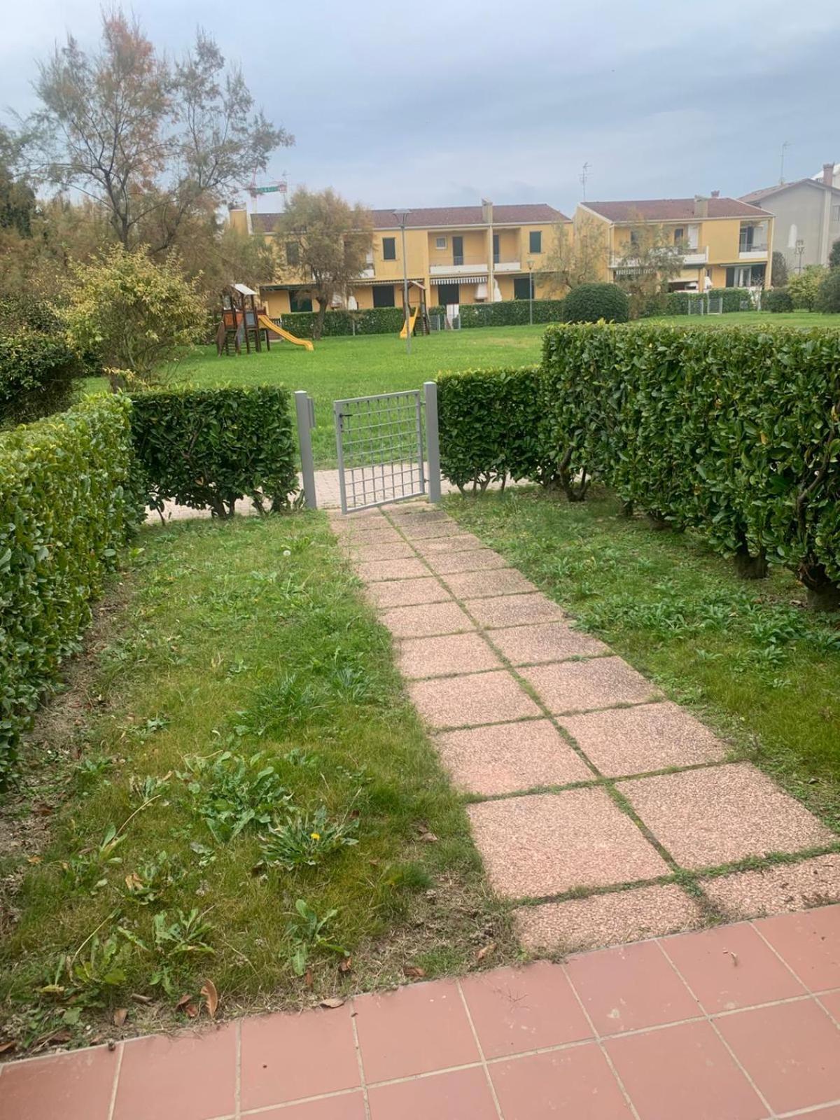 Apartment Caorle De Lux Swimming Pool, Parking, Garden Buitenkant foto